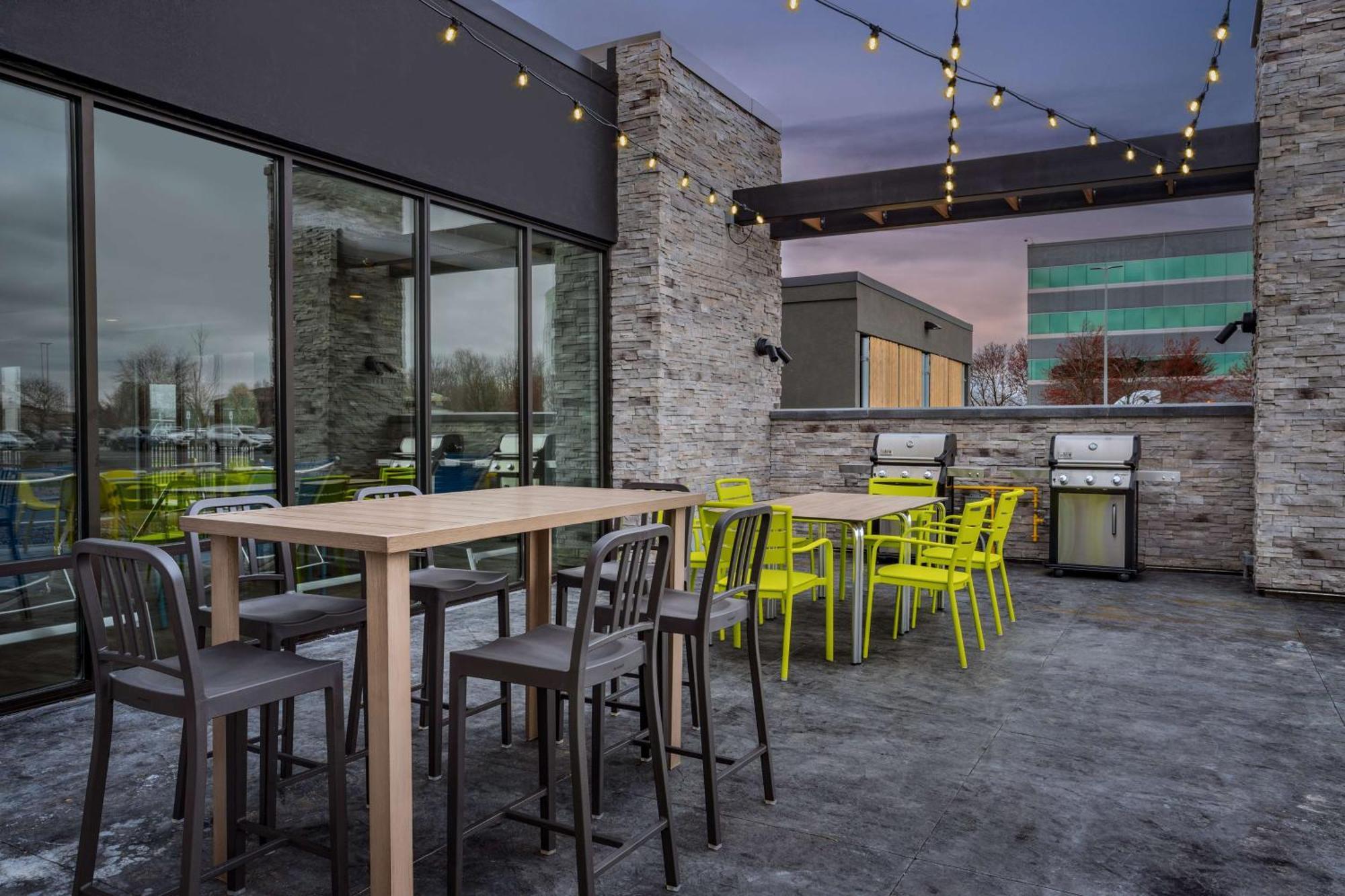 Home2 Suites By Hilton Indianapolis North At Intech Park Exterior photo